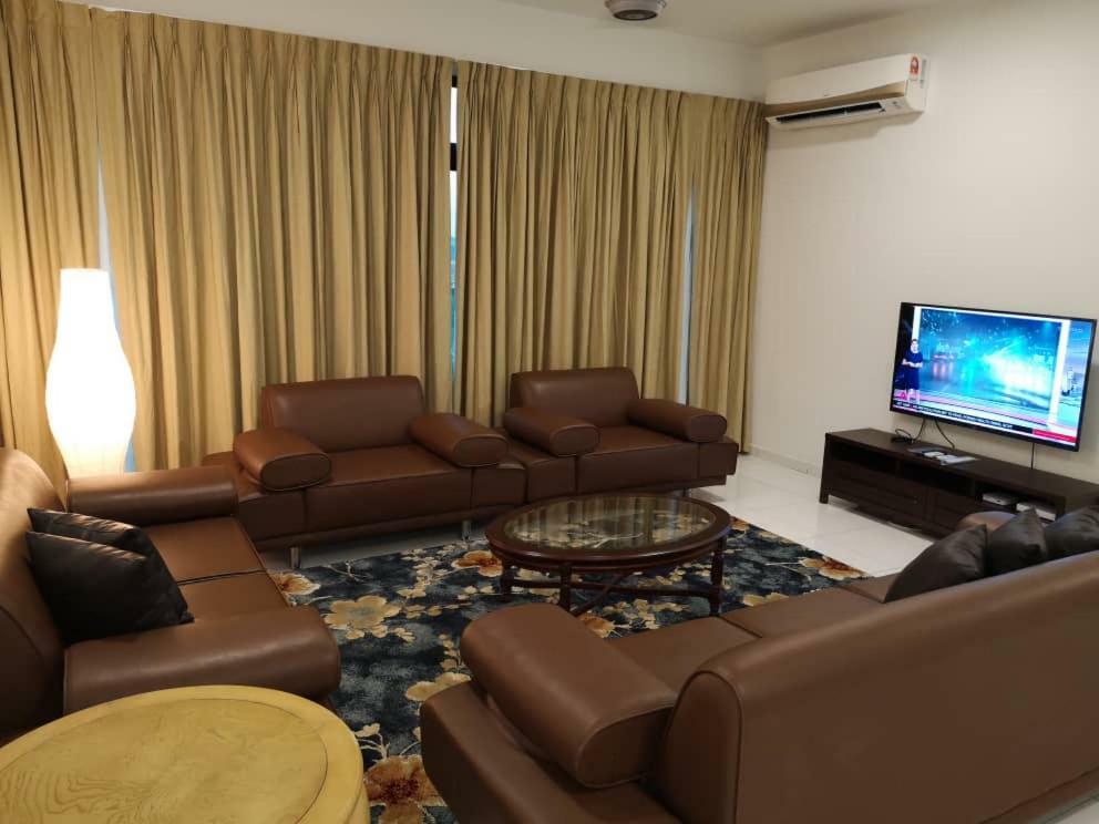 Skyloft Muslim Suite ยะโฮร์บาห์รู ภายนอก รูปภาพ