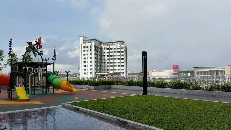 Skyloft Muslim Suite ยะโฮร์บาห์รู ภายนอก รูปภาพ