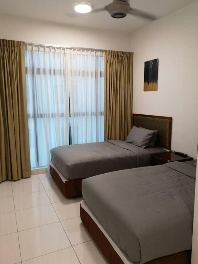 Skyloft Muslim Suite ยะโฮร์บาห์รู ภายนอก รูปภาพ