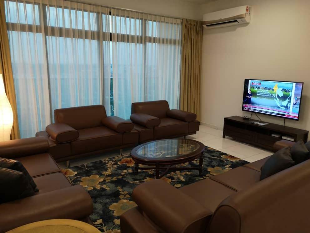Skyloft Muslim Suite ยะโฮร์บาห์รู ภายนอก รูปภาพ